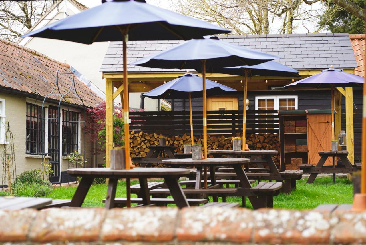 The Peacock Inn Chelsworth ภายนอก รูปภาพ